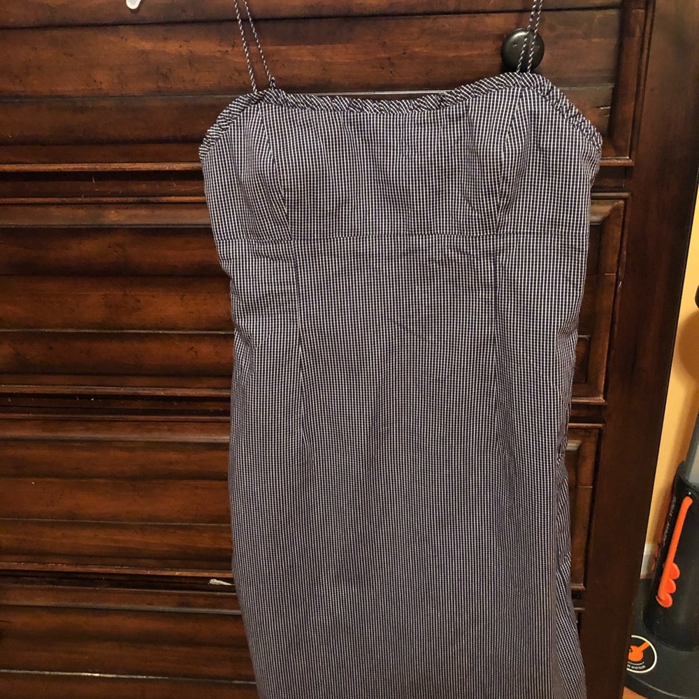 Dress - Picture 2 of 6